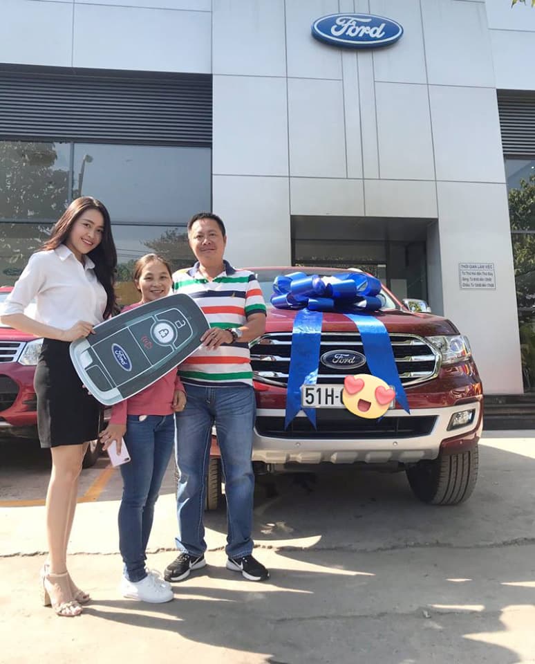Ford Everest Titanium trao đến khách hàng Anh Lê Anh Tuấn