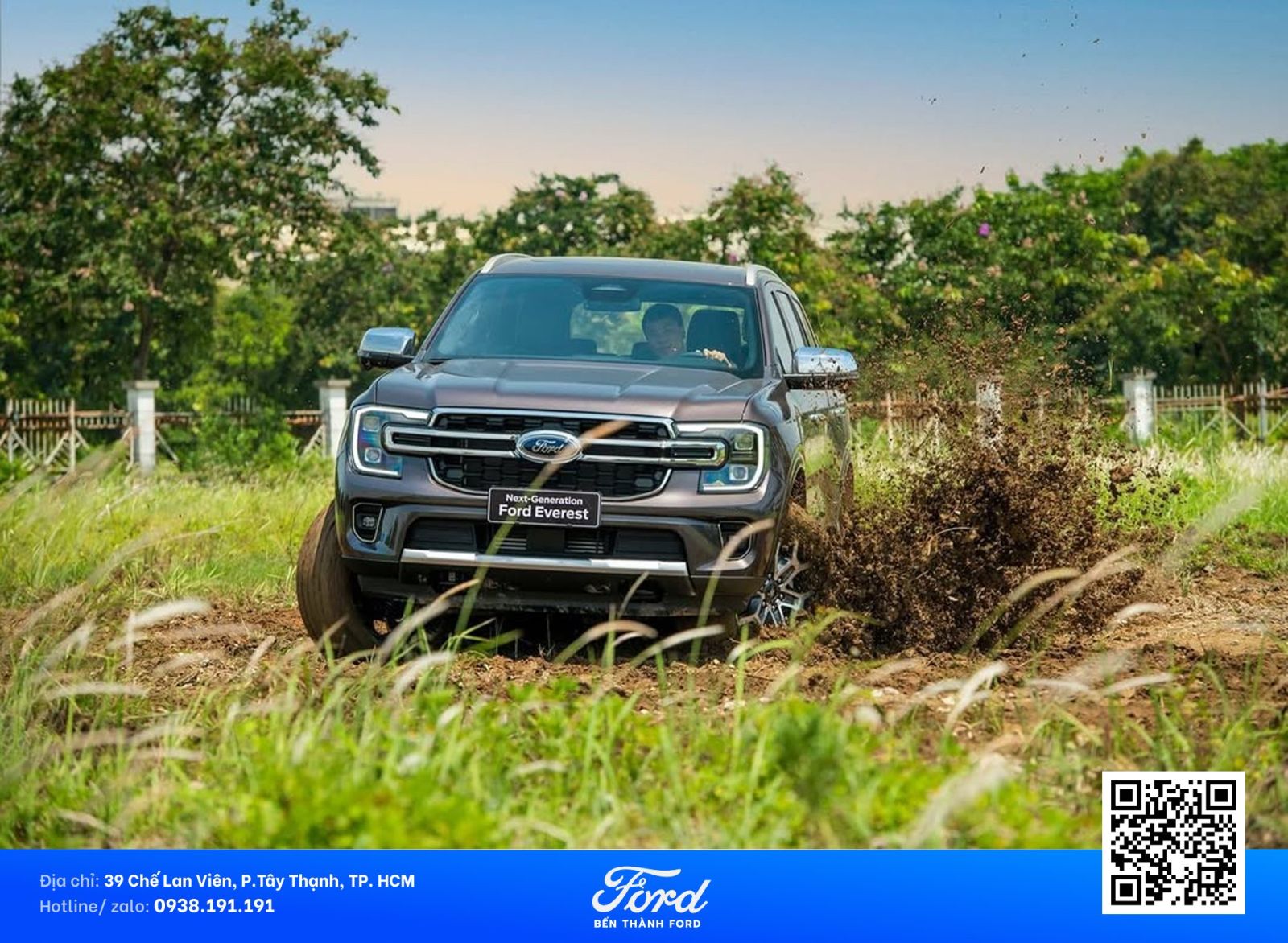 Động cơ Ford Everest Titanium mạnh mẽ vượt địa hình