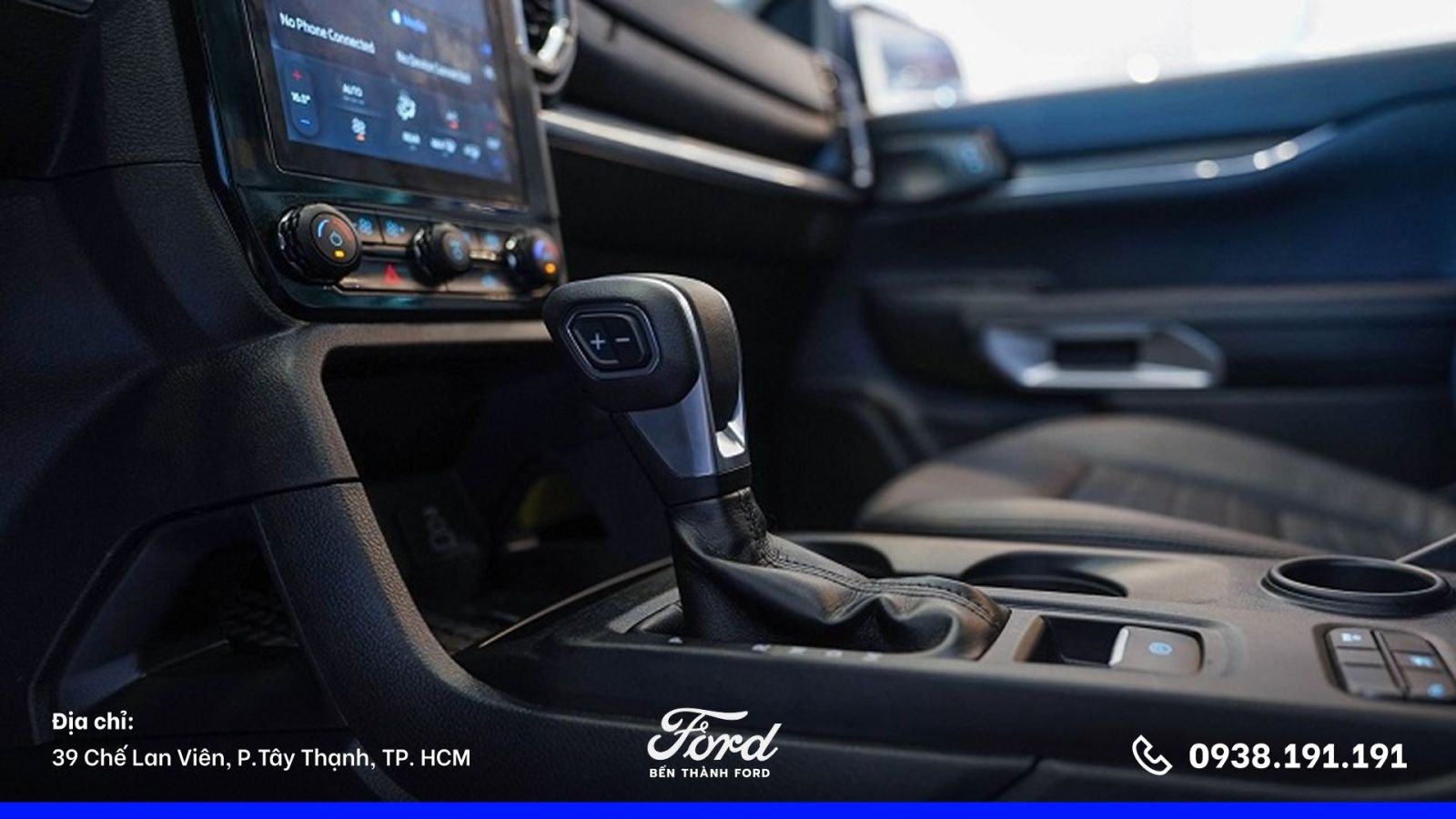 Ford Everest Sport SE cần gạt số