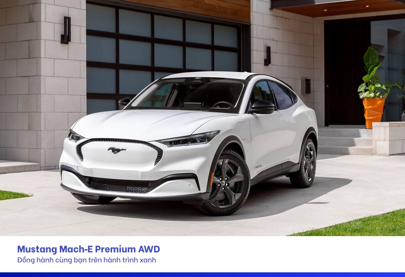 Mustang Mach‑E Premium AWD màu vàng