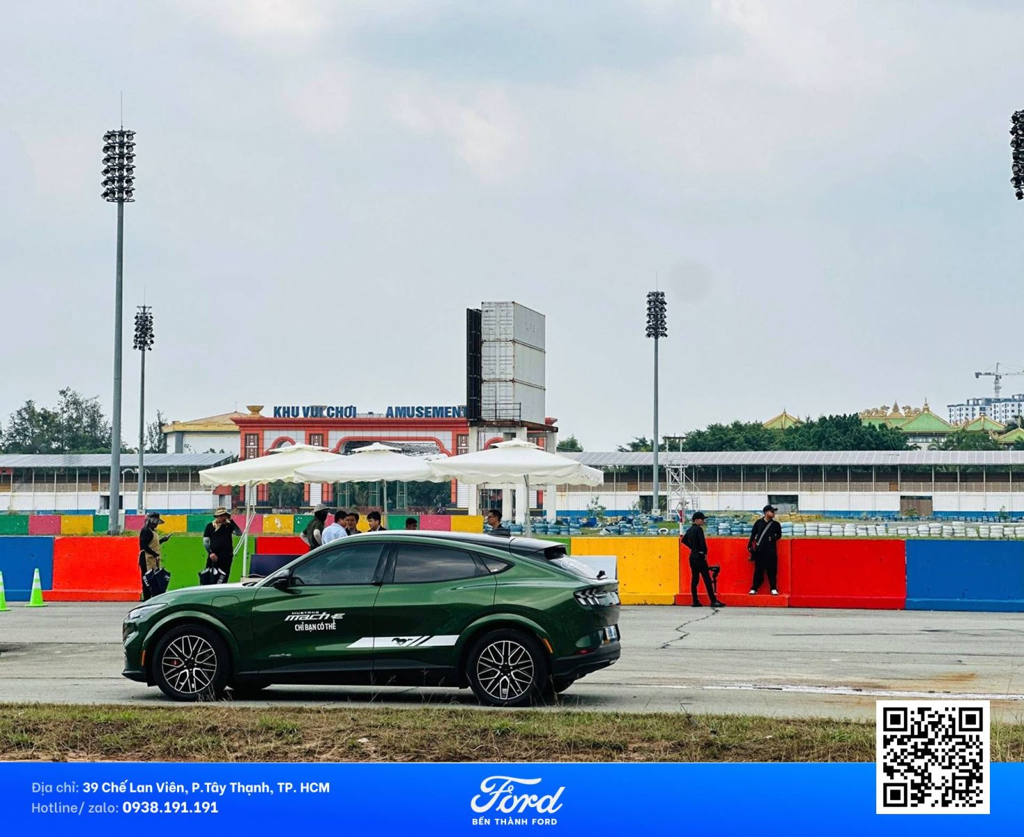 Ford Mustang Mach-E Premium AWD — Công Nghệ Đỉnh Cao