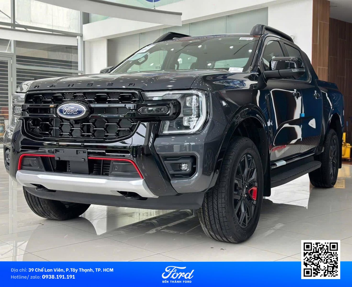 Ford Ranger Stormtrak màu xám đậm 2026