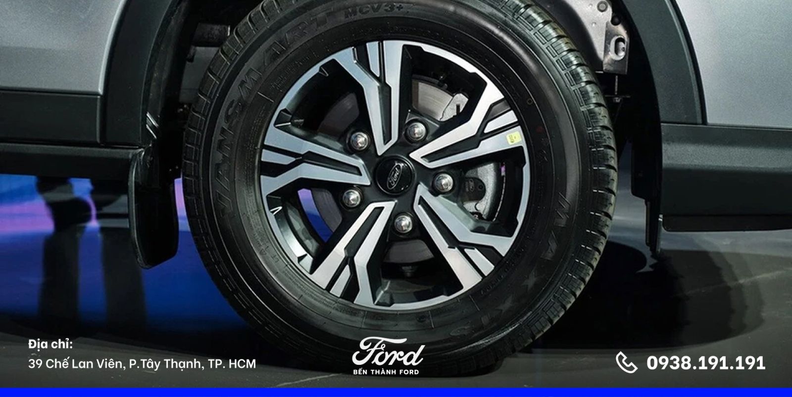 Ford Transit Trend bánh xe