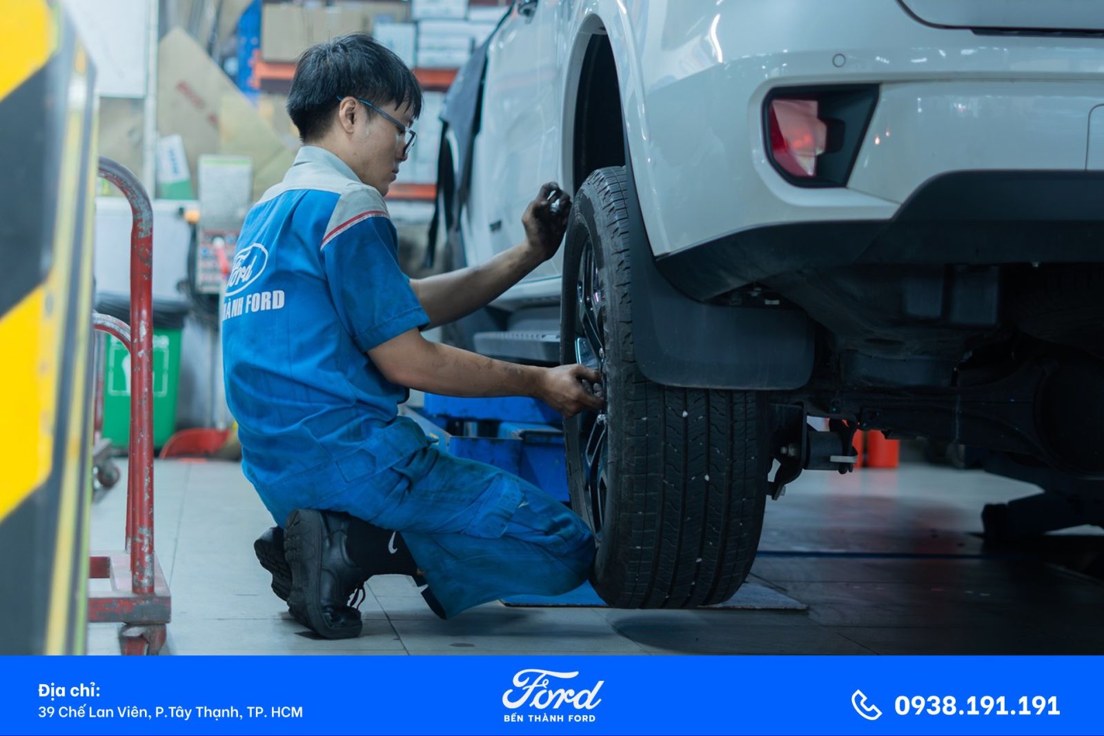 Kiểm tra và nghệm thu xe trước khi bàn giao xe tại Bến Thành Ford