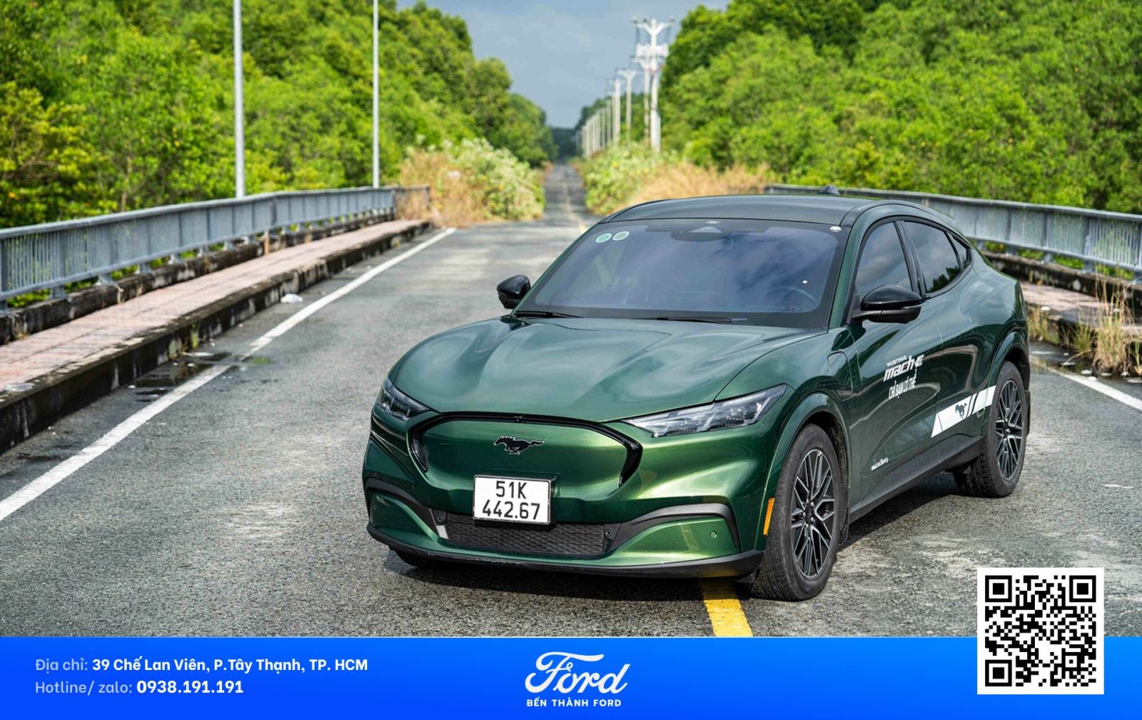 Thiết kế đầu xe Mustang Mach-E màu xanh thời thượng