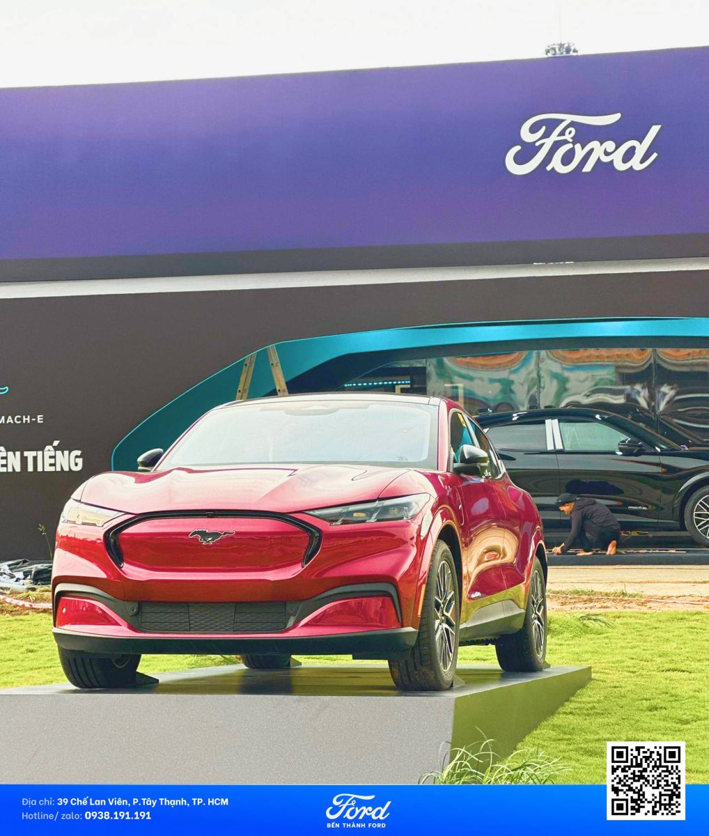 Ford Mustang mach e 2026